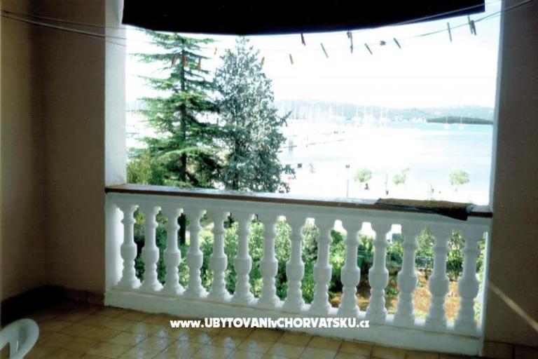 Apartmanok Kvarantan i Karabatić  – fotó 13
