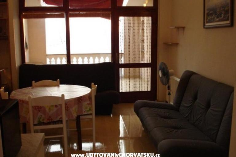 Apartmanok Kvarantan i Karabatić  – fotó 3