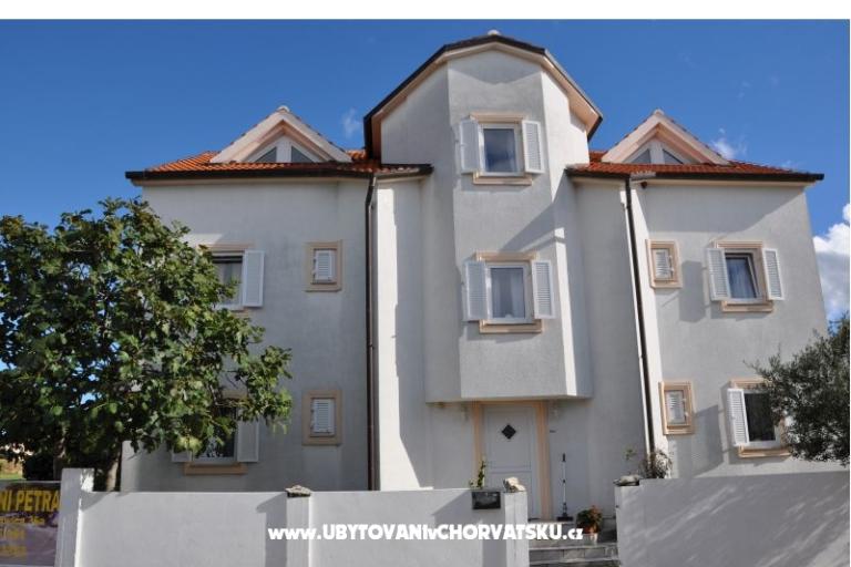 Apartmanok Petra – fotó 2