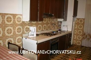 Apartmanok Ana – fotó 3
