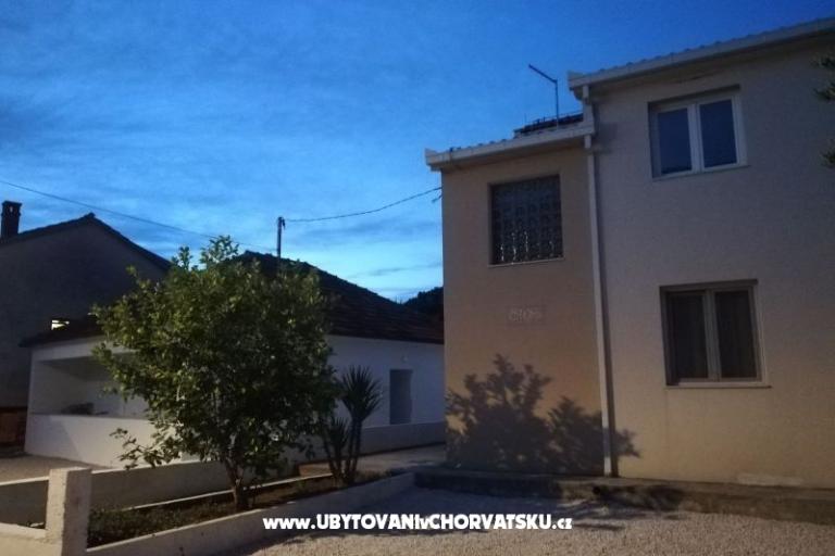 Apartmanok Maris – fotó 2