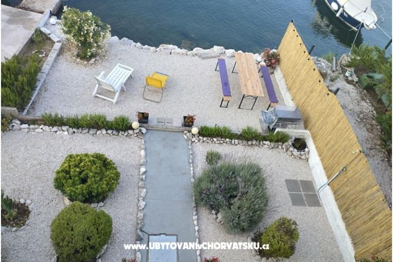 Apartmanok Maris – fotó 3