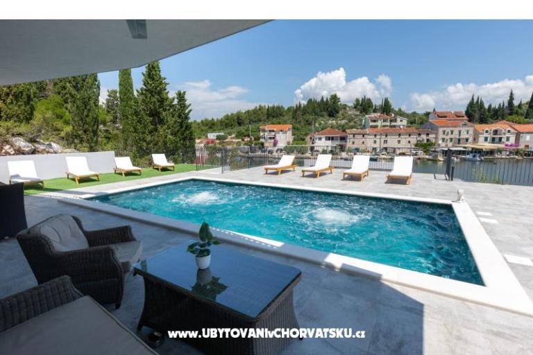 Villa Rep Blace – fotó 24