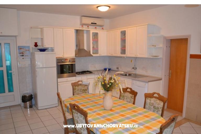 Apartmanok Ina – fotó 9