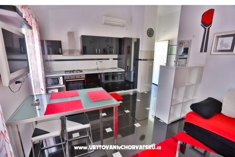 Apartmanok Kuić – fotó 16