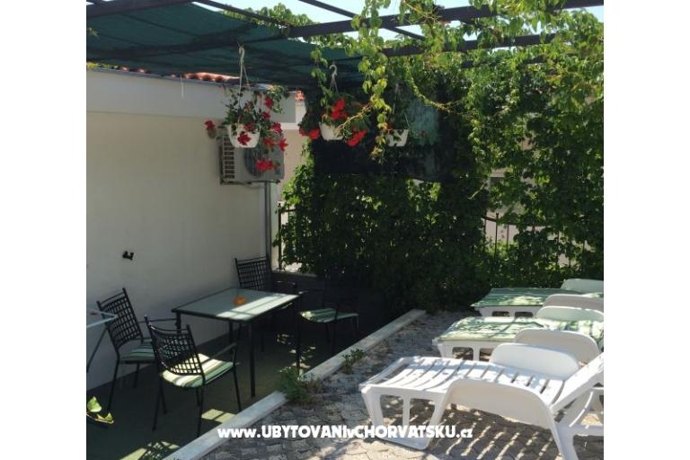 Apartmanok Kuić – fotó 4