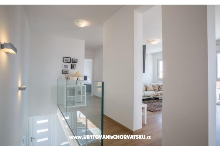 Villa Blanka Bol island Brac for 12 – fotó 6