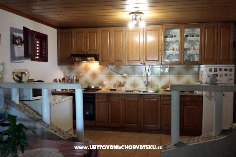 Apartmanok Ursić Žarko – fotó 2