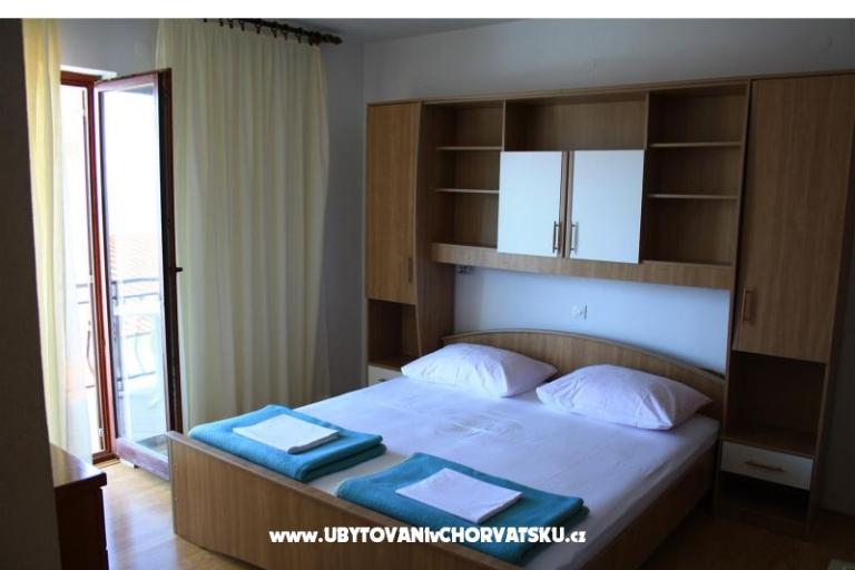 Apartmanok &amp; Szobák Nena – fotó 4
