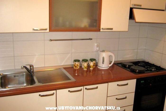 Apartmanok Kartulina – fotó 6