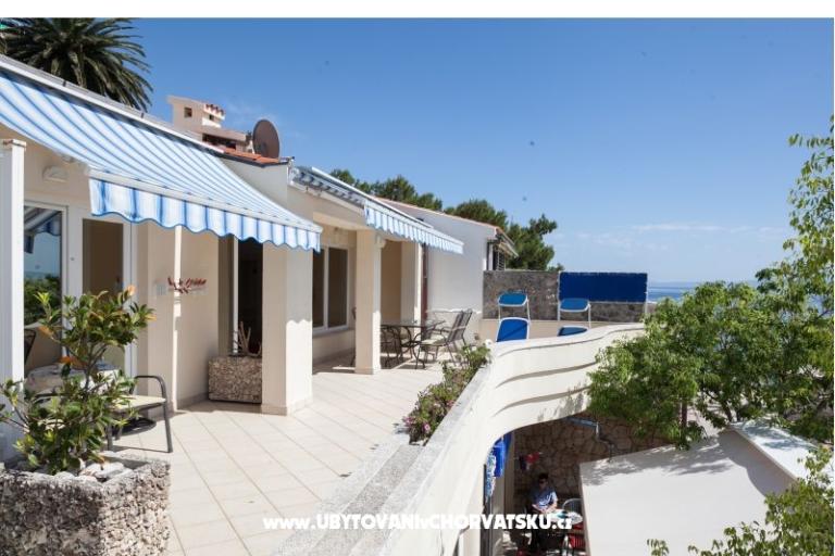 Beachfront Brela Apartmanok – fotó 2