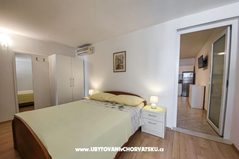 Szobák and Apartmants Medic – fotó 11