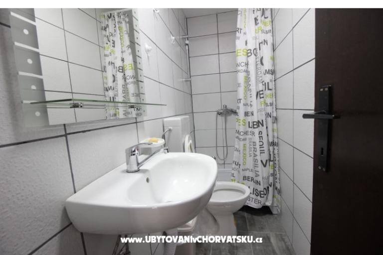 Apartmanok ĐINA Selce – fotó 16