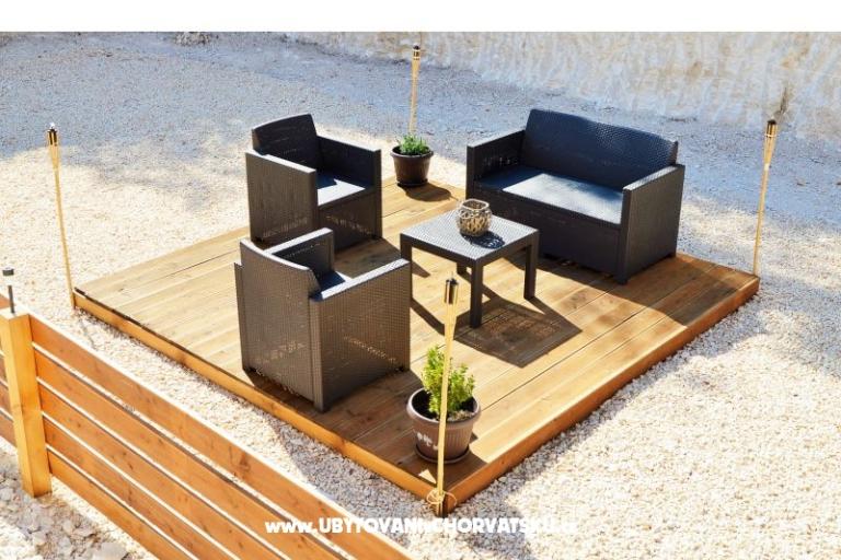 Apartmanok Johnny Drvenik – fotó 2