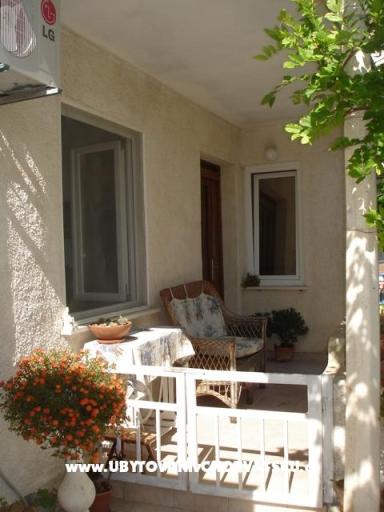 Apartmanok Montovjerna – fotó 6