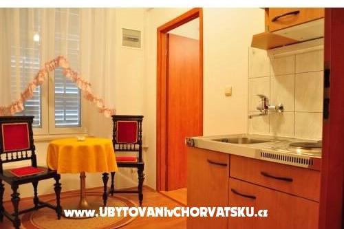 Apartmanok & room Giron – fotó 6