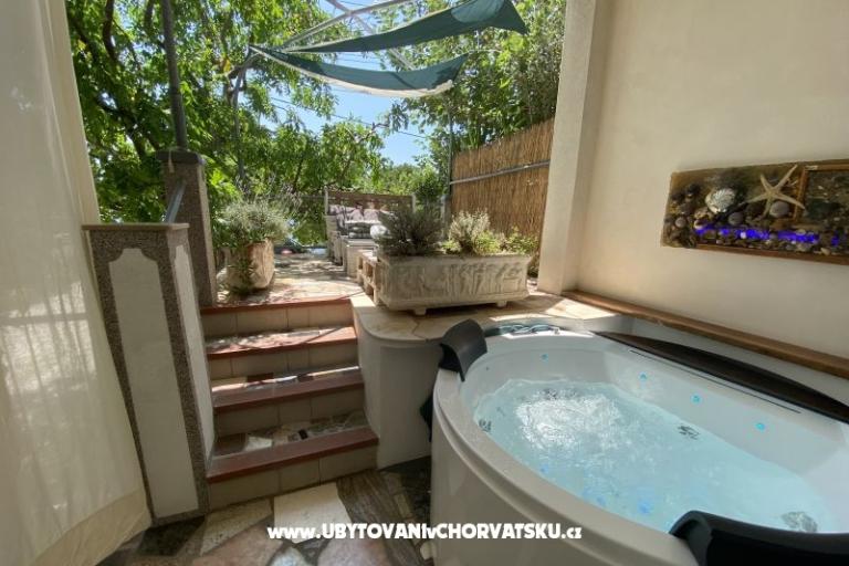 Sunrise Luxury Apartmanok – fotó 16
