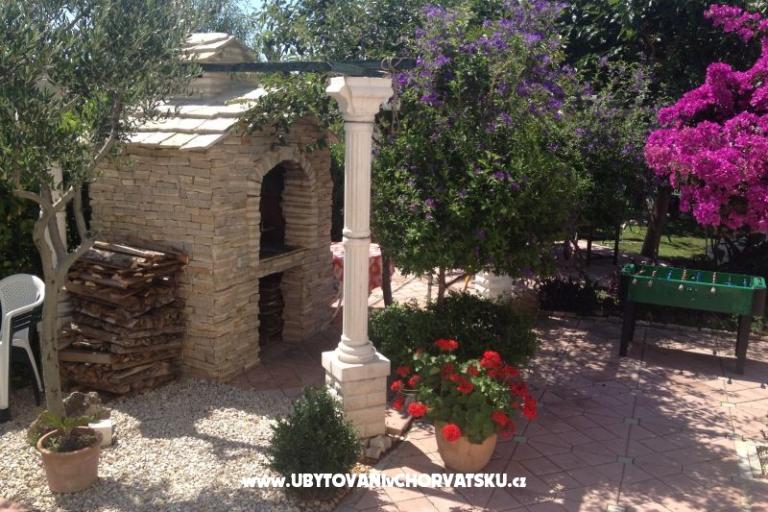 Villa Orij Apartmanok – fotó 4