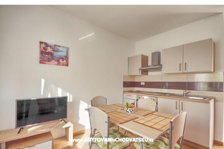 Apartmanok Mishel – fotó 6
