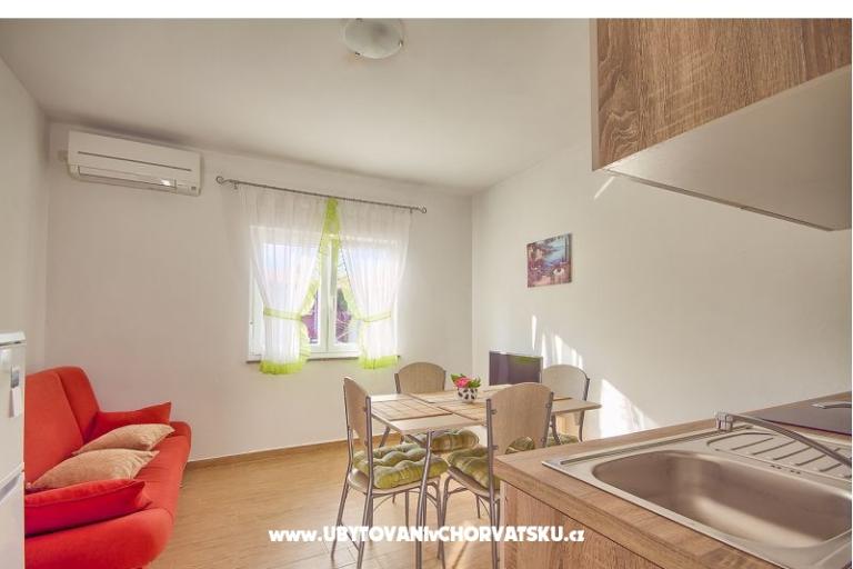 Apartmanok Mishel – fotó 7