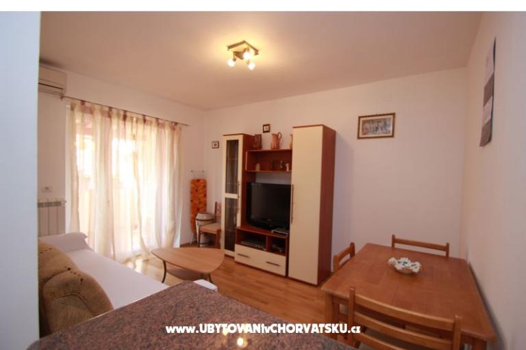 Apartmanok Jeromela  – fotó 14
