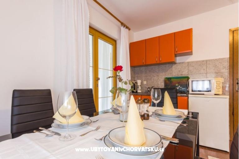 Apartmanok Mihaela – fotó 10