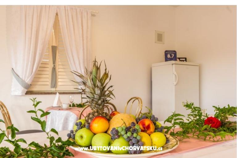 Apartmanok Mihaela – fotó 8