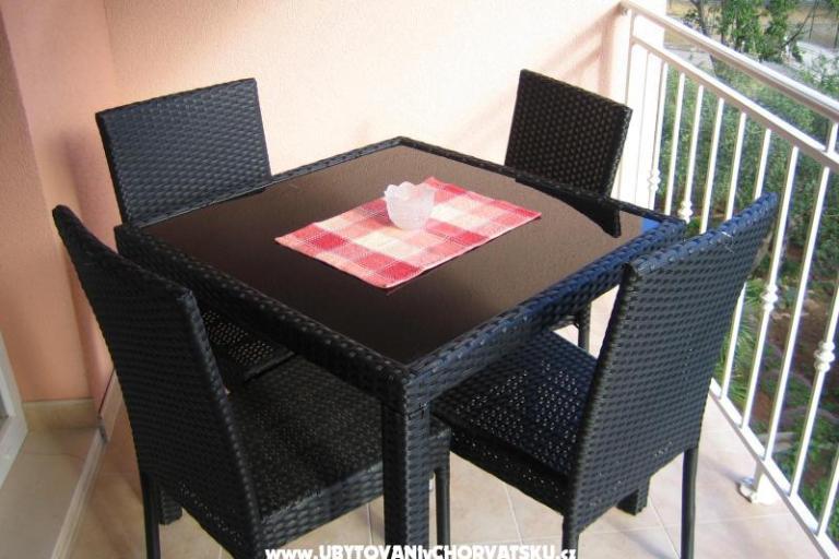 Apartmanok Roje Sv. Filip i Jakov – fotó 17