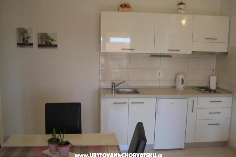 Apartmanok Roje Sv. Filip i Jakov – fotó 7