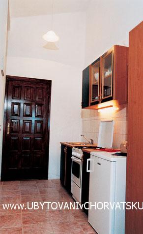 Apartmanok ROTA – fotó 2