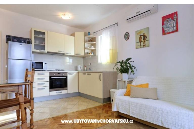 Apartmanok M – fotó 2
