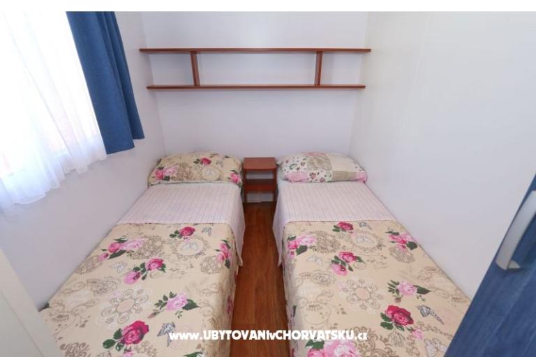 Mobile homes kamp Turanj – fotó 16