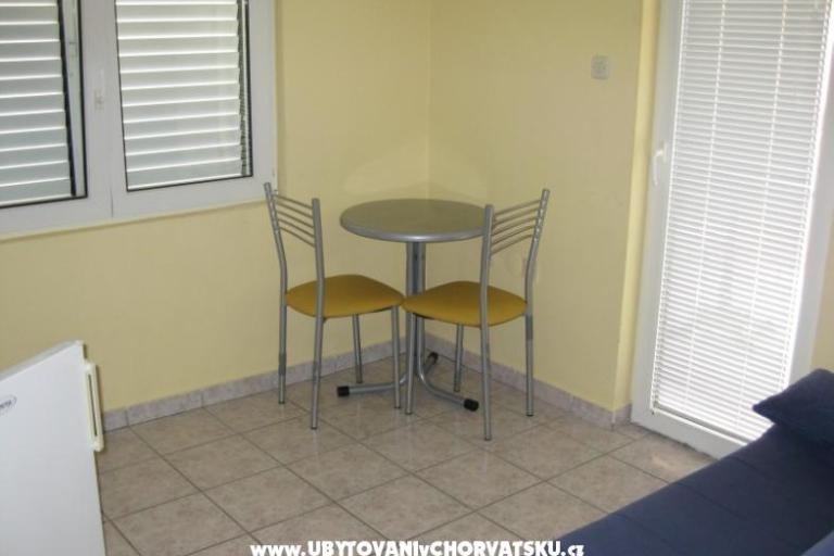 Apartmanok *** – fotó 4