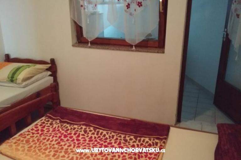 Apartmanok &amp; rooms Brist – fotó 14