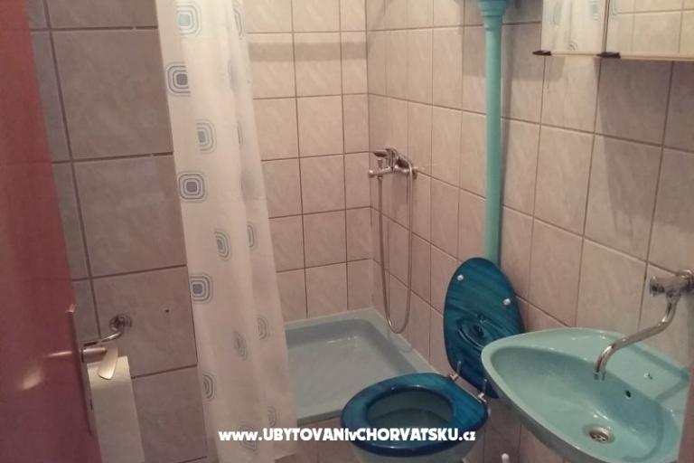 Apartmanok &amp; rooms Brist – fotó 6