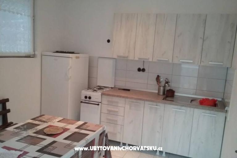Apartmanok &amp; rooms Brist – fotó 8