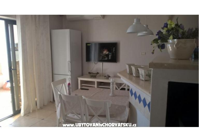 Apartmanok BY THE BEACH-Meri – fotó 11