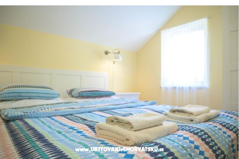 Beachfront Apartmanok Carlo – fotó 7