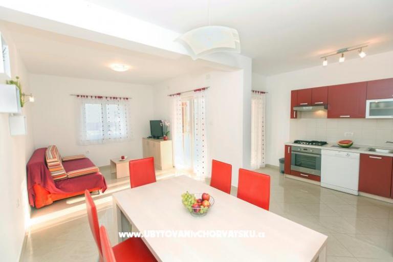 Apartmanok Dina – fotó 4