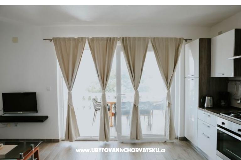Beachfront Apartmanok Amaris – fotó 11