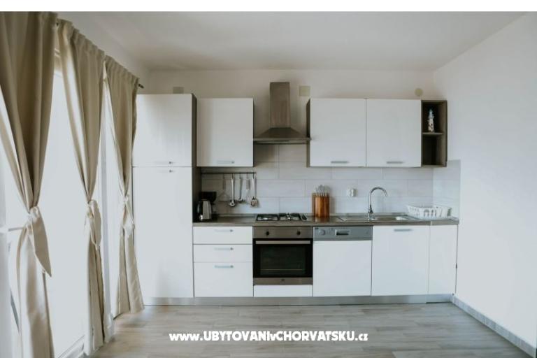 Beachfront Apartmanok Amaris – fotó 20