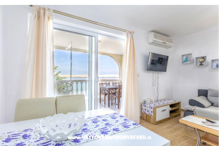 Beachfront Apartmanok Laszlo – fotó 4