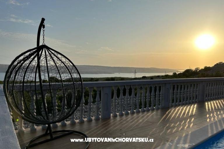 Villa Robert 2 medencével Cesarica – fotó 9