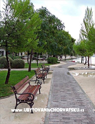 Apartmanok Luka I – fotó 2