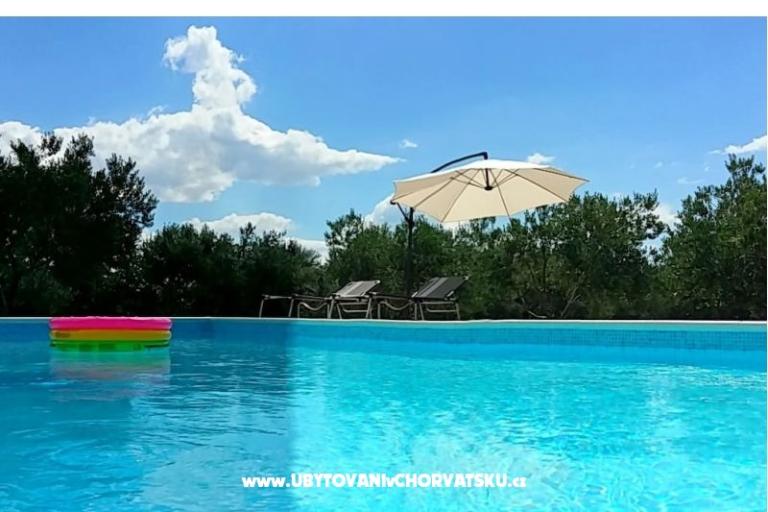 Apartmanok Šimetin – fotó 2