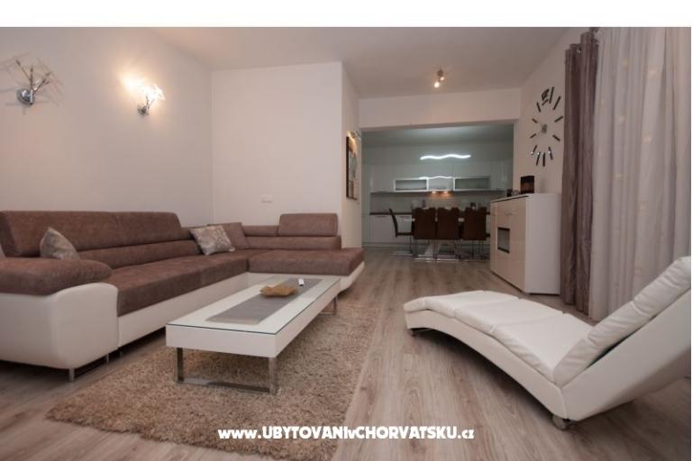 Deluxe Apartmanok Red Sunset – fotó 4
