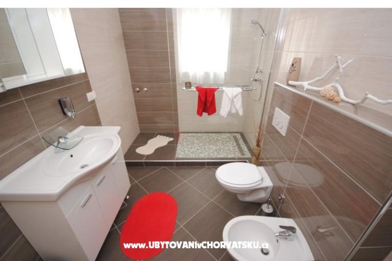 Deluxe Apartmanok Red Sunset – fotó 6