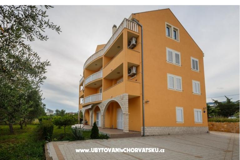 Apartmanok Ház Valentin – fotó 17