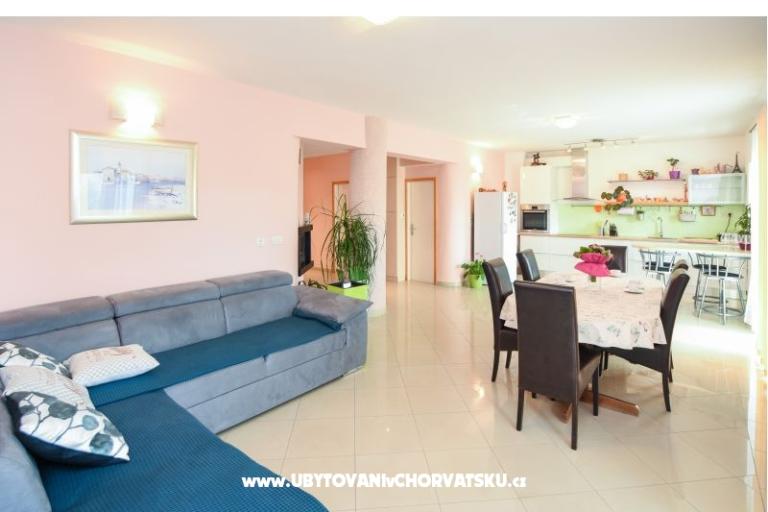Flora Apartman – fotó 11