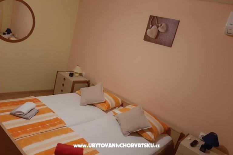 Holiday Home Sara- Kastel Stafilic – fotó 13